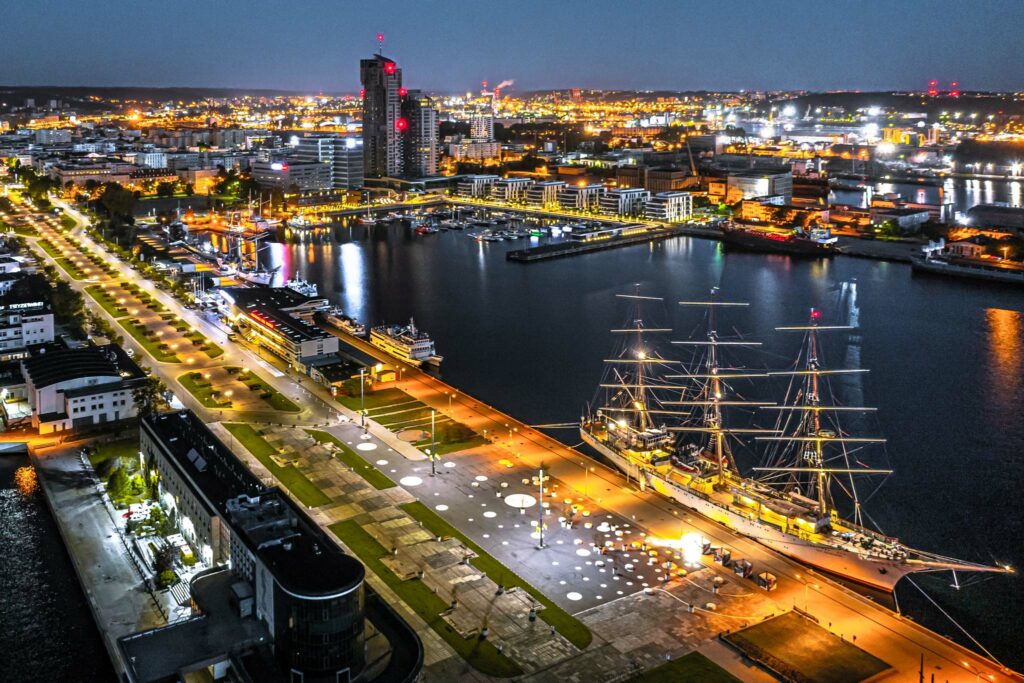 Gdynia, widok miasta i portu
